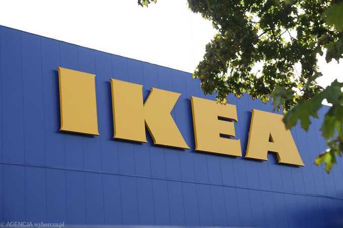 Экс-управляющая IKEA в Варшаве подала в суд на компанию